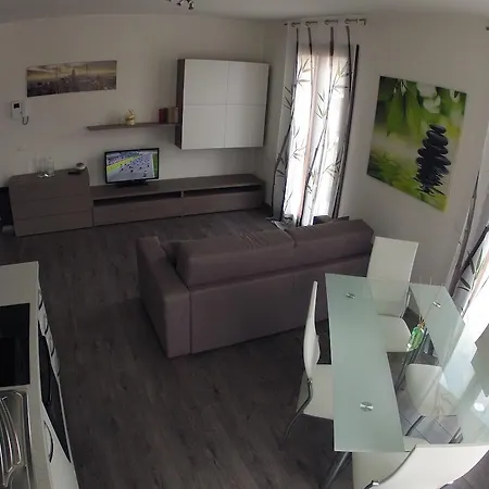 Il Nuovo Palazzotto Apartamento Stresa